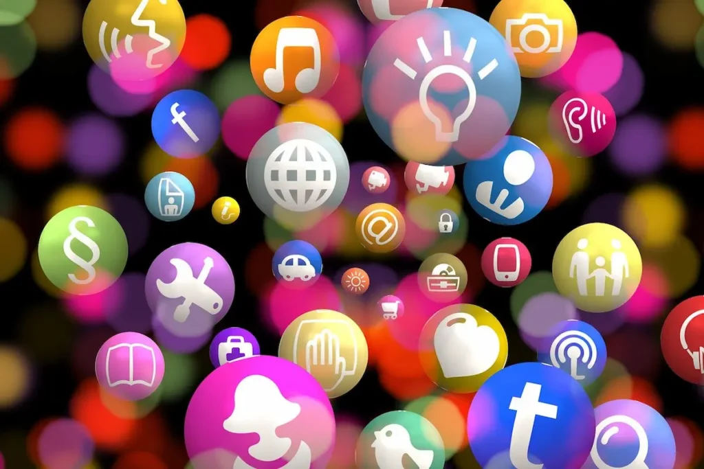 social media marketing - التسويق عبر السوشيال ميديا
