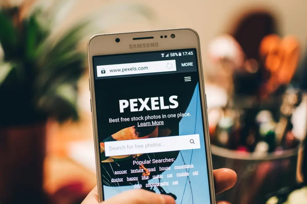 Mobile-Friendly Website - تصميم موقع ويب متوافق مع الهاتف المحمول