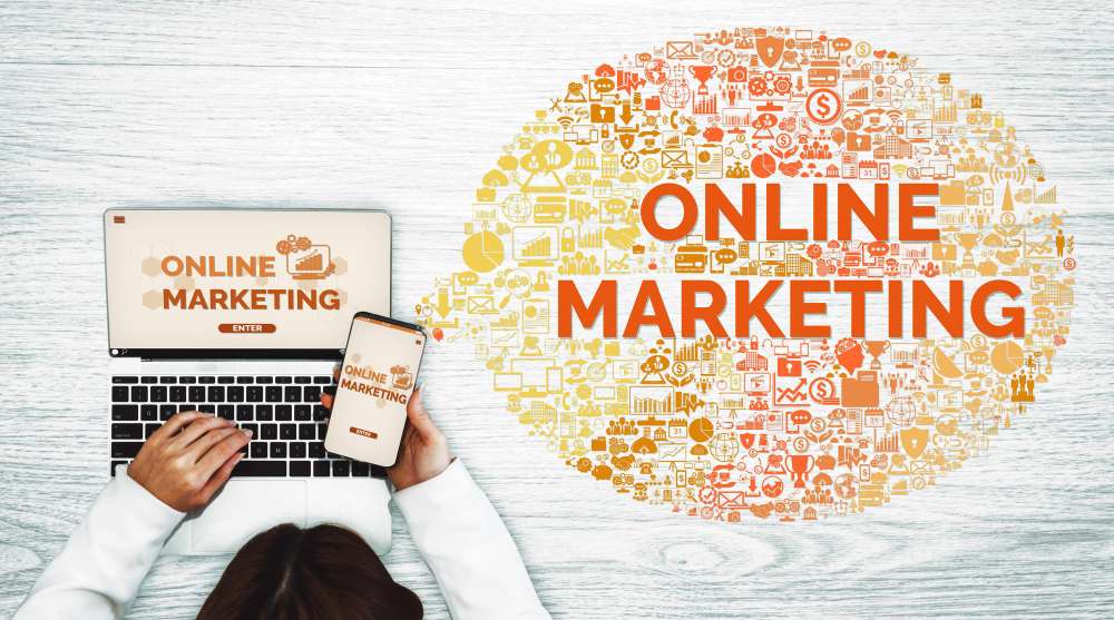 الفرق بين التسويق الرقمي والتقليدي