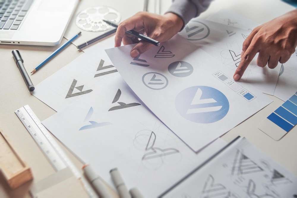 أفضل طريقة تصميم شعار شركة